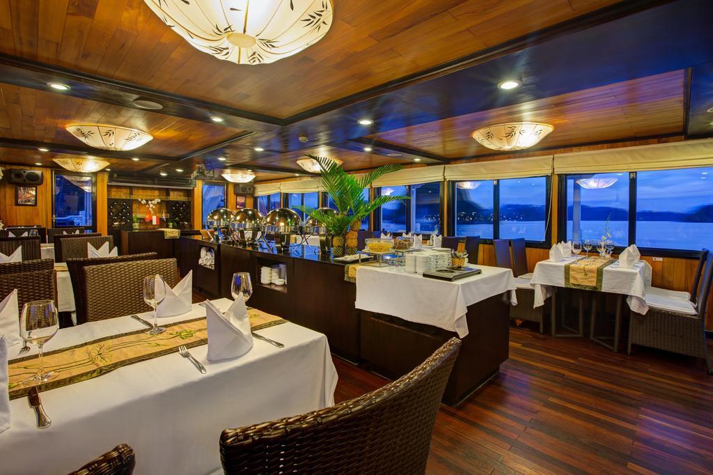 Syrena Cruises Hotel Ha Long Exterior photo