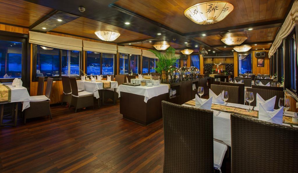 Syrena Cruises Hotel Ha Long Exterior photo