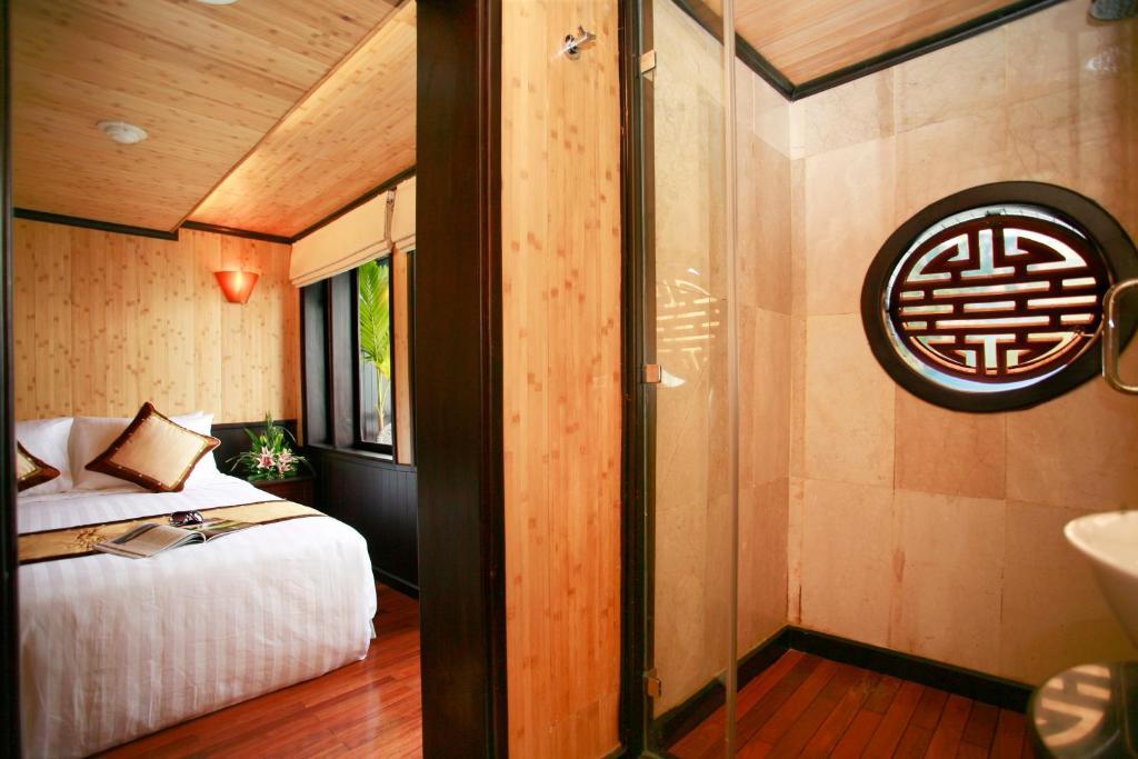Syrena Cruises Hotel Ha Long Room photo