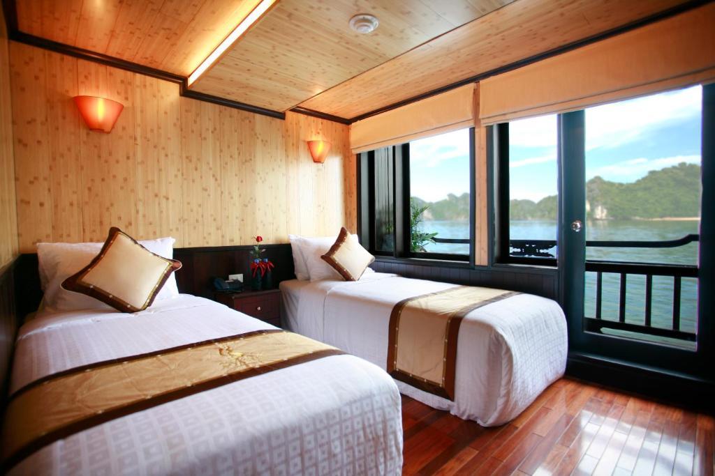 Syrena Cruises Hotel Ha Long Room photo
