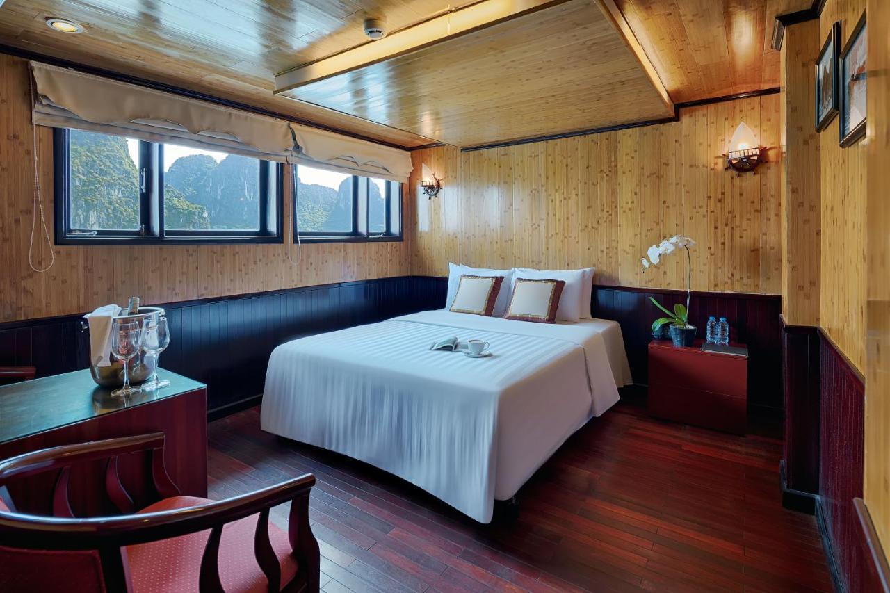 Syrena Cruises Hotel Ha Long Exterior photo