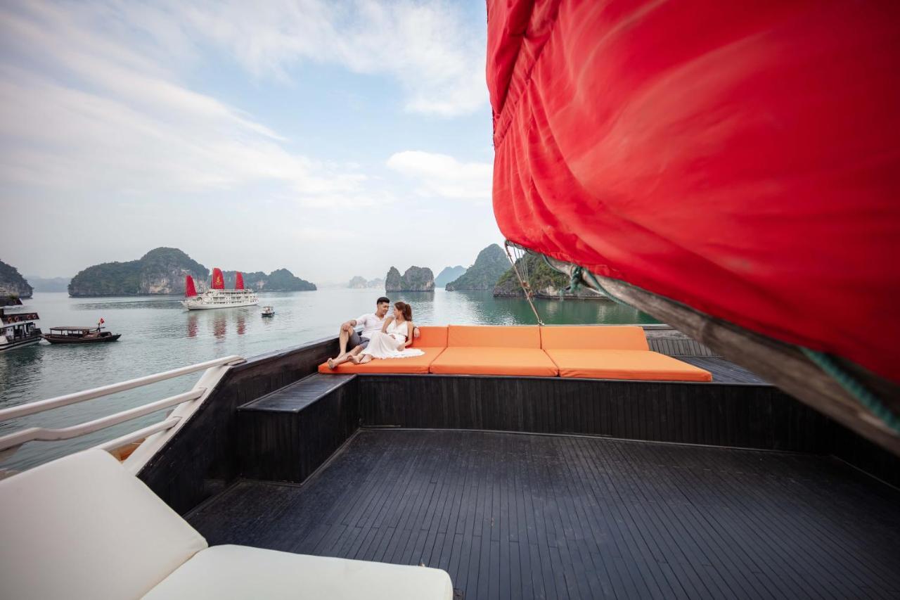 Syrena Cruises Hotel Ha Long Exterior photo